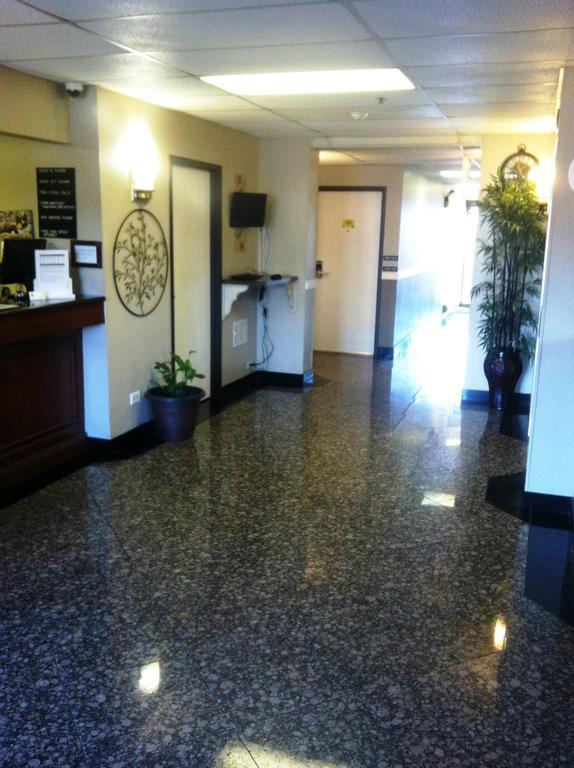Hotel Super 8 By Wyndham Bridgeview/Chicago Area Esterno foto