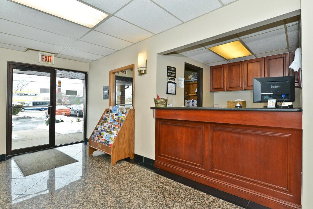 Hotel Super 8 By Wyndham Bridgeview/Chicago Area Esterno foto